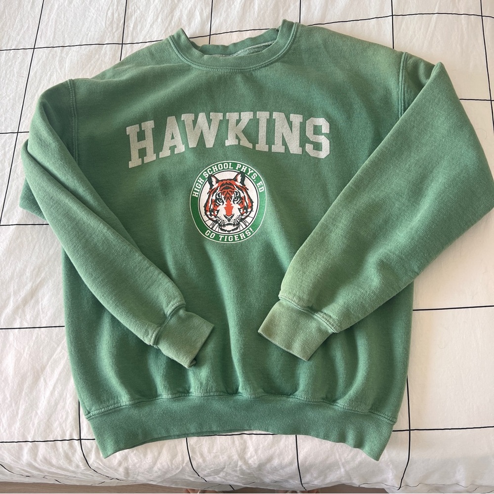 STRANGER THINGS - HAWKINS SWEATSHIRT